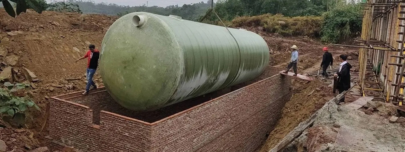 成武化粪池吊装