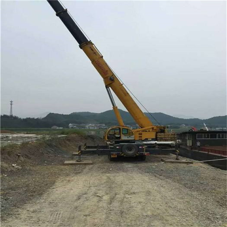 成武重型吊车租赁费用